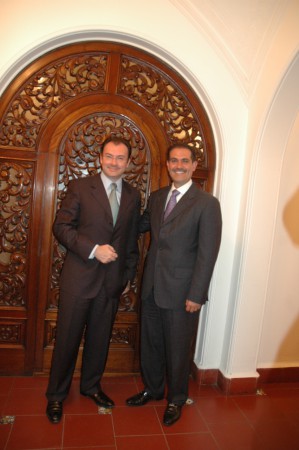 Se reúne Gobernador Padrés con Secretario Videgaray